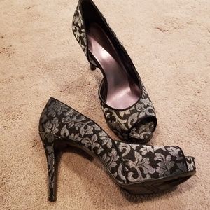 Nine west platform heels